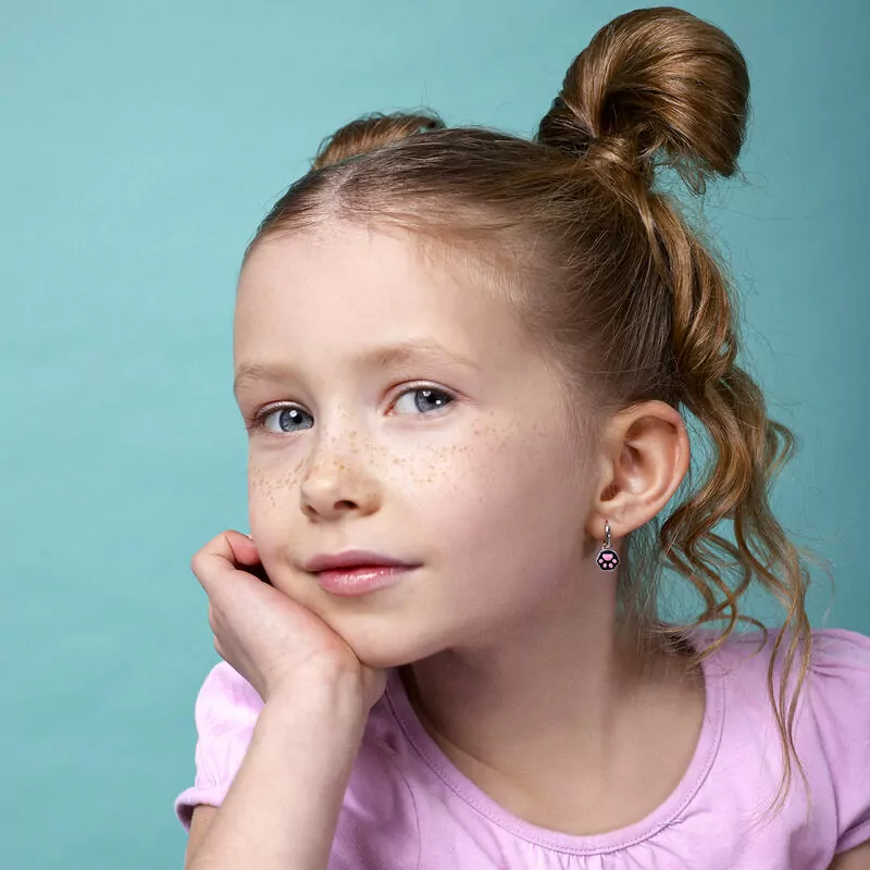 Сережки з підвісами Котик з лапкою із чорною й рожевою емаллю фото